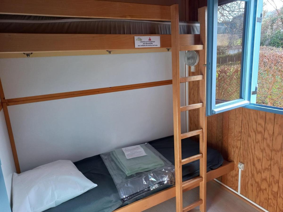 Camping Les Feuilles Chauffailles Exterior photo